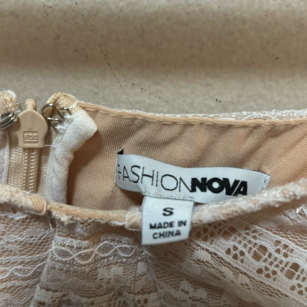 Fashion Nova Show Up Show Out Ruched Mini Dress Size Small NWT - Picture 9 of 9